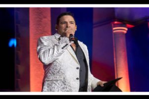 Bobby Pulido, de los Escenarios a la Política: Cantante de ‘Desvelado’ Gana Elección en EUA