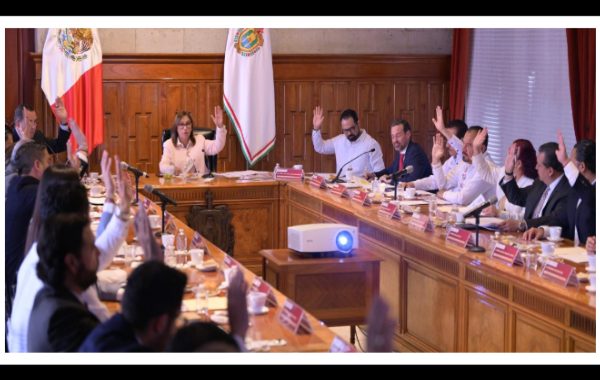 Instala Gobernadora Consejo de Economía para ordenar el desarrollo y potenciar la riqueza compartida en Veracruz
